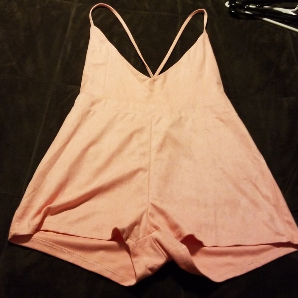 Pink romper w/zipper